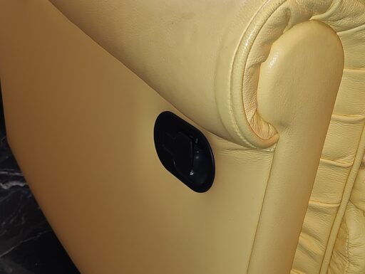 Poltrona relax reclinabile Chateau d’Ax in vera pelle