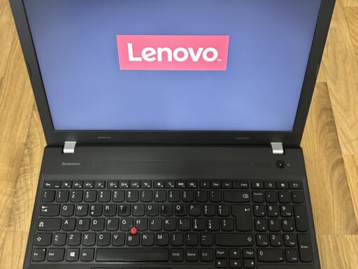 Notebook i5 SSD e Win11