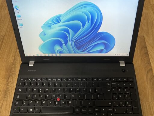 Notebook i5 SSD e Win11