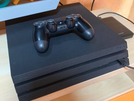 PS4 PRO+Controller+Gioco+Cuffie