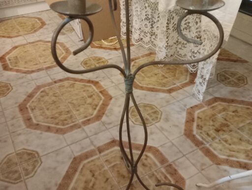 Portacandele antico in rame