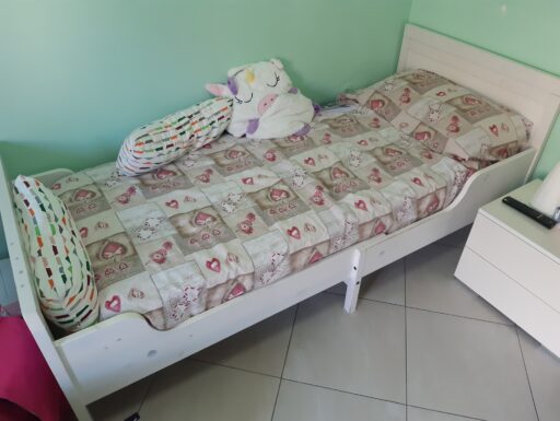 Letto sundvik + materasso plutten
