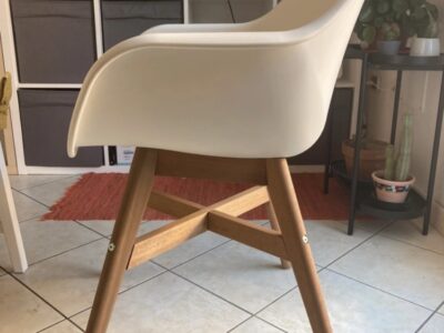 Sedia IKEA modello scandinavo