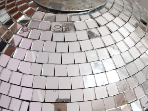 Palla da discoteca a specchi vintage