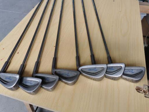 Sacca e set ferri da golf