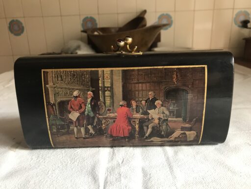 Scatola portasigarette inglese a borsellino anni 50