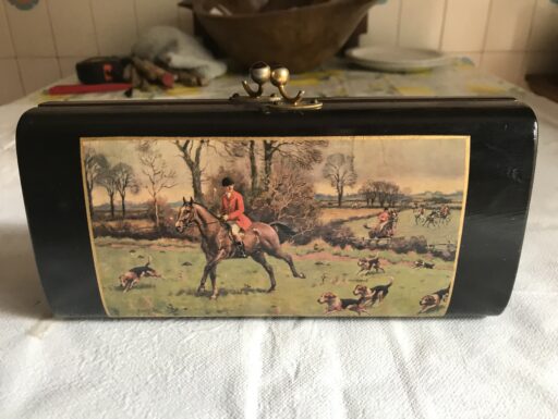 Scatola portasigarette inglese a borsellino anni 50