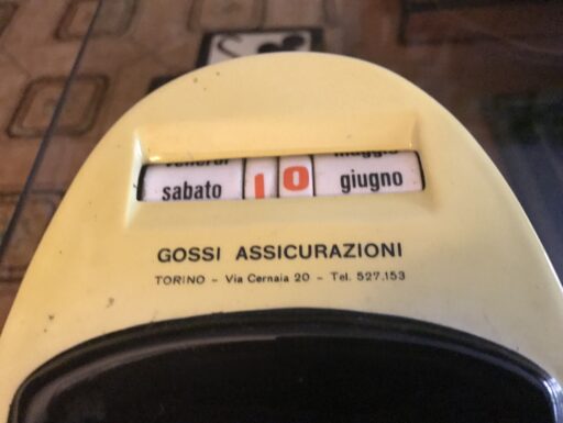 Calendario perp. pubblicit. da tavolo in ceramica italiano