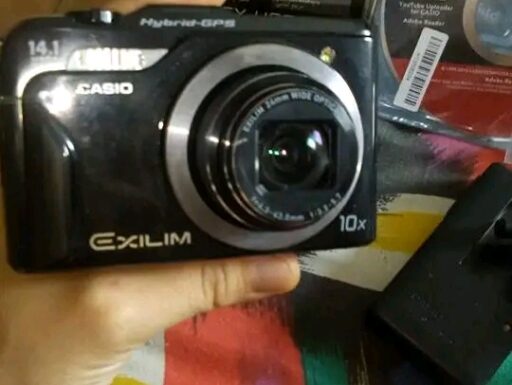 Fotocamera digitale Casio exilim con GPS