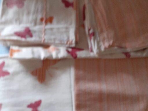 2 lenzuola di puro cotone 100 % sopra con federe +6 sotto