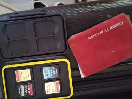 Canon 700d + ottiche e accessori