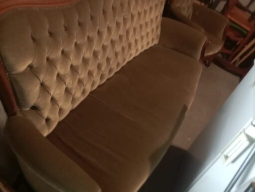 Divano vintage con 2 poltrone