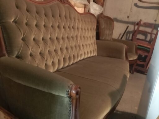 Divano vintage con 2 poltrone