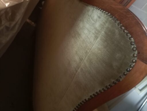 Divano vintage con 2 poltrone