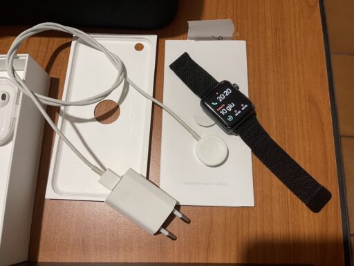 Apple iPhone 6S Plus + Watch 3 + AirPods PRO