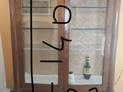 Cristalliera chippendale vintage