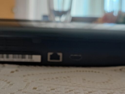 PlayStation 3 più 1 joystick