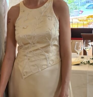 Vestito da sposa colore oro champagne