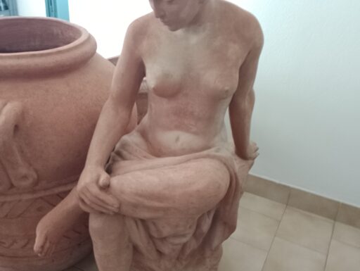 Statua terra cotta