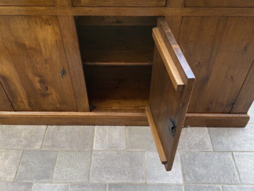 Mobile salotto in castagno