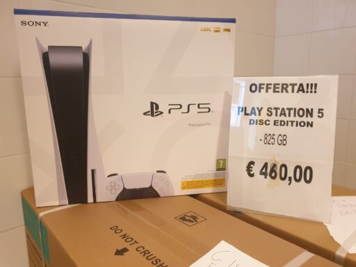 Play Station 5 Disc Edition 825 Gb