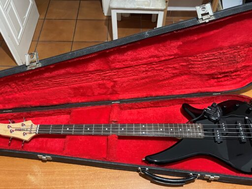 YAMAHA RBX 170 Basso Elettrico pick up esafonico ROLAND GK-3