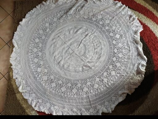 tovaglia in uncinetto vintage