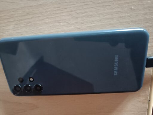 Samsung a13 64gb