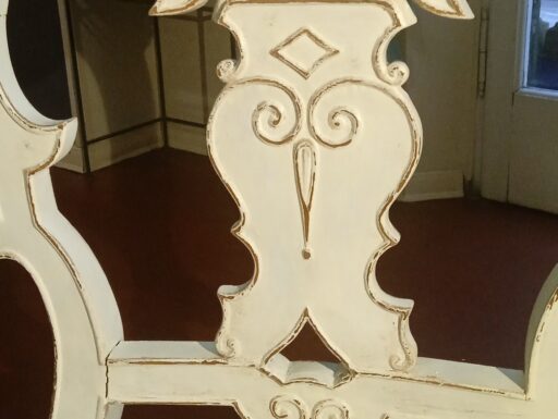 Sedia in stile shabby chic