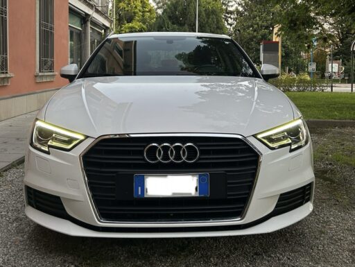 Audi a3 1.0 30tfsi sportback business neopatentati 12/2018