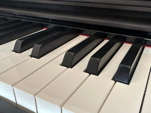 Yamaha YDP 144 Arius Black