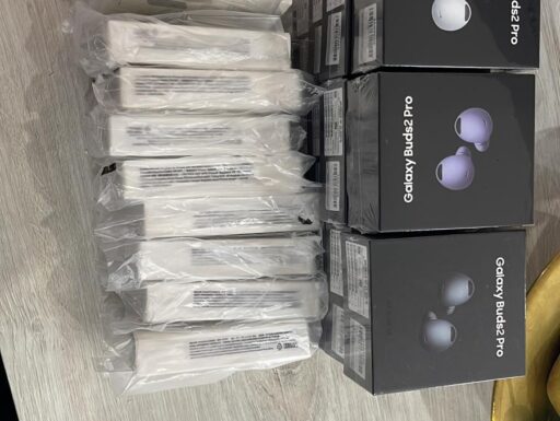 Cuffie samsung e batteria portatile apple