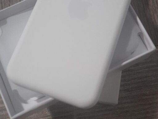 Cuffie samsung e batteria portatile apple