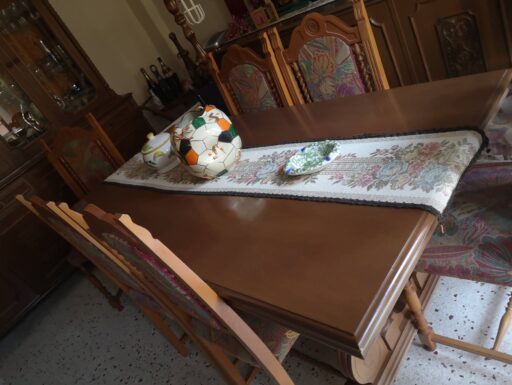 Camera da pranzo vintage