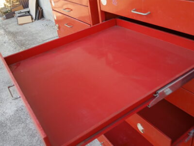 Cassettiere in metallo 7 cassetti