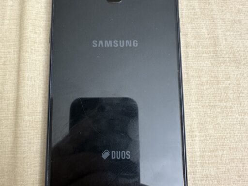 Samsung j4+