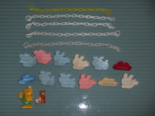 Spille e catenine per ciucciotti/succhiotti