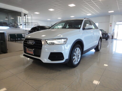 Audi q3 business 2.0 tdi 150cv s-tronic euro 6b