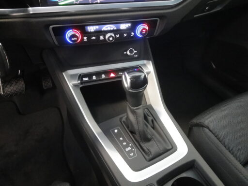 Audi q3 sportback s line edition 2.0 tdi 150cv 35 s-tronic