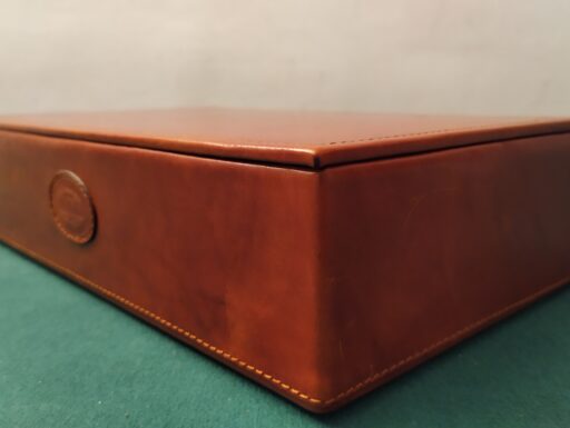 Scatola poker rivestita in cuoio