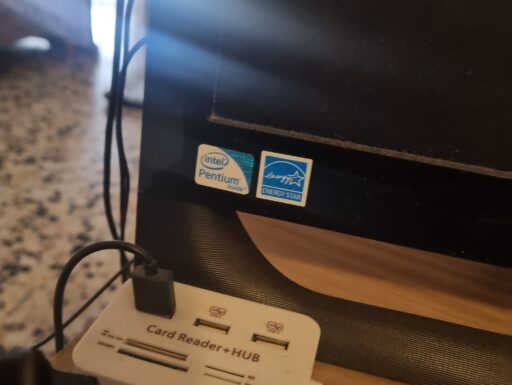 Pc asus da tavolo o all in on