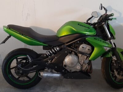 Moto kawasaki