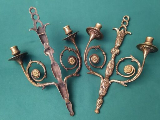 Applique d’epoca in ottone