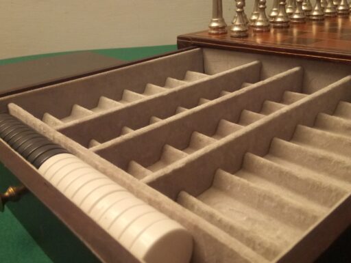 Scacchiera legno cassetto scacchi metallo e pedine bachelite