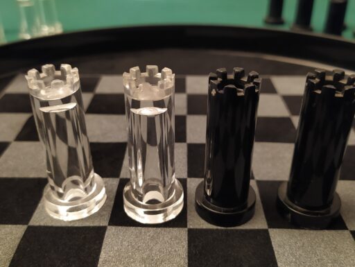 Scacchiera rotonda plexiglass fine anni 70