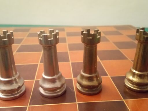 Scacchiera legno cassetto scacchi metallo e pedine bachelite