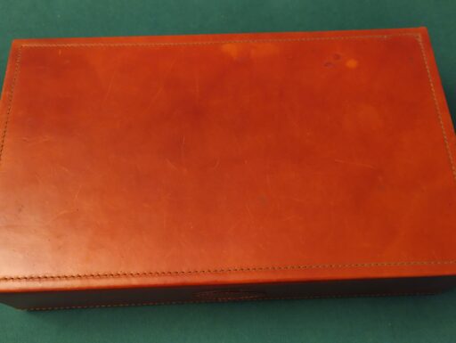 Scatola poker rivestita in cuoio