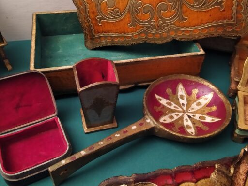 Contenitori d’epoca lavorazione antica firenze