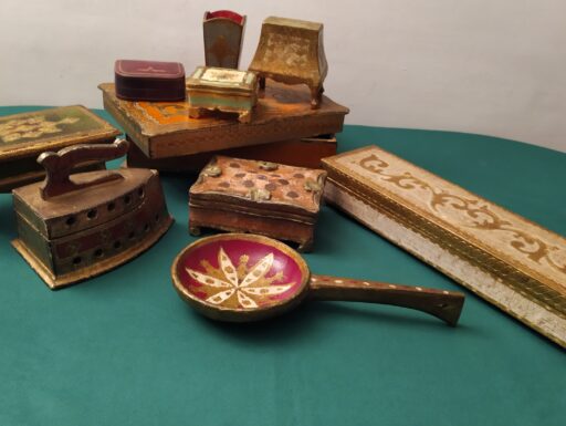 Contenitori d’epoca lavorazione antica firenze