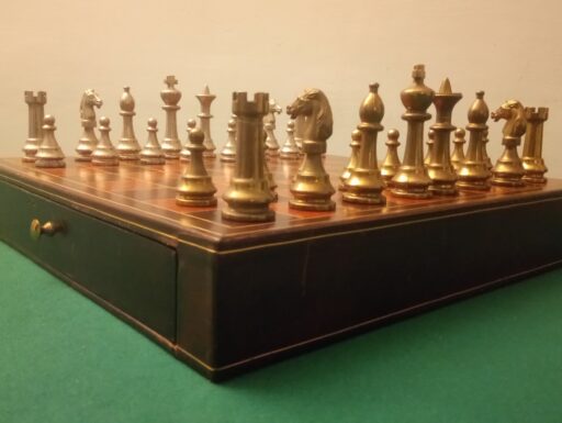 Scacchiera legno cassetto scacchi metallo e pedine bachelite